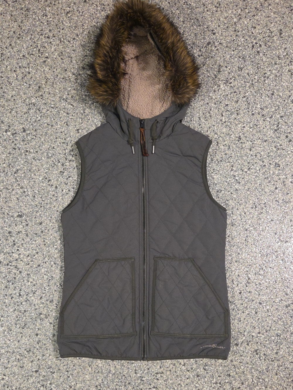 Eddie Bauer Green Quilted Sherpa Lined Vest Size XS